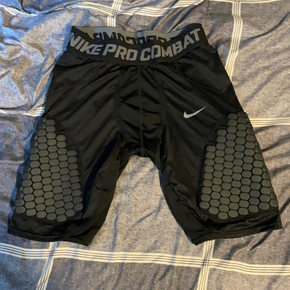 Nike Padded Compressions